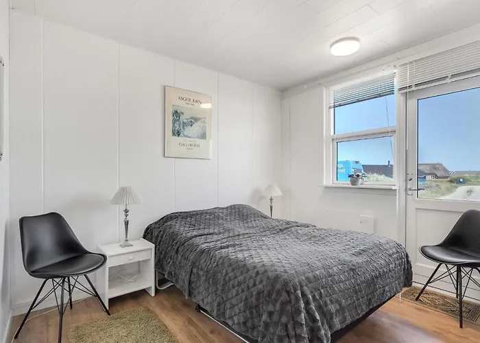 Stunning In Hvide Sande